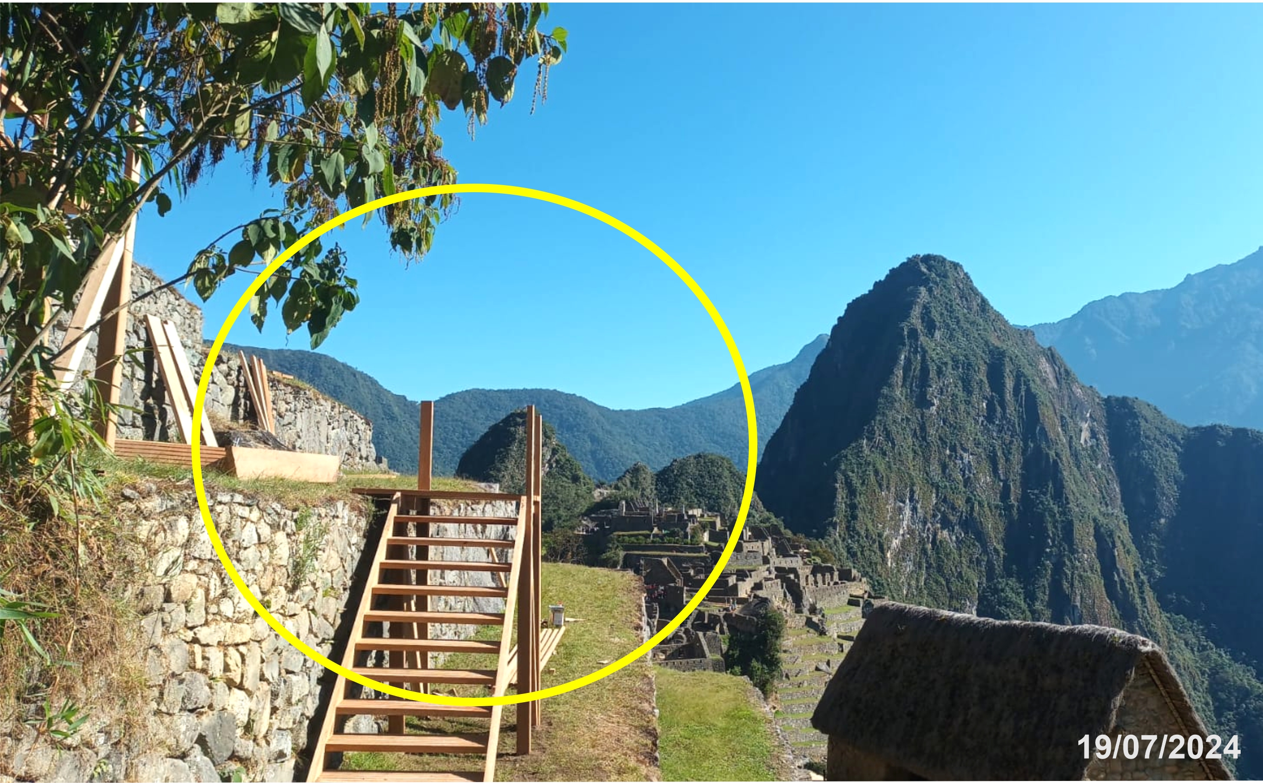 NOTICIAS CUSCO 20/07/2024: TREMENDO ATENTADO AL PATRIMONIO EN MACHUPICCHU, EDIFICAN ESCALERAS QUE DISTORSIONAN LA MONUMENTALIDAD Y ORIGINALIDAD DE LA CIUDADELA MARAVILLA MUNDIAL, SABRÁ DE ÉSTAS CONSTRUCCIONES LA MINISTRA LESLIE URTEAGA???…