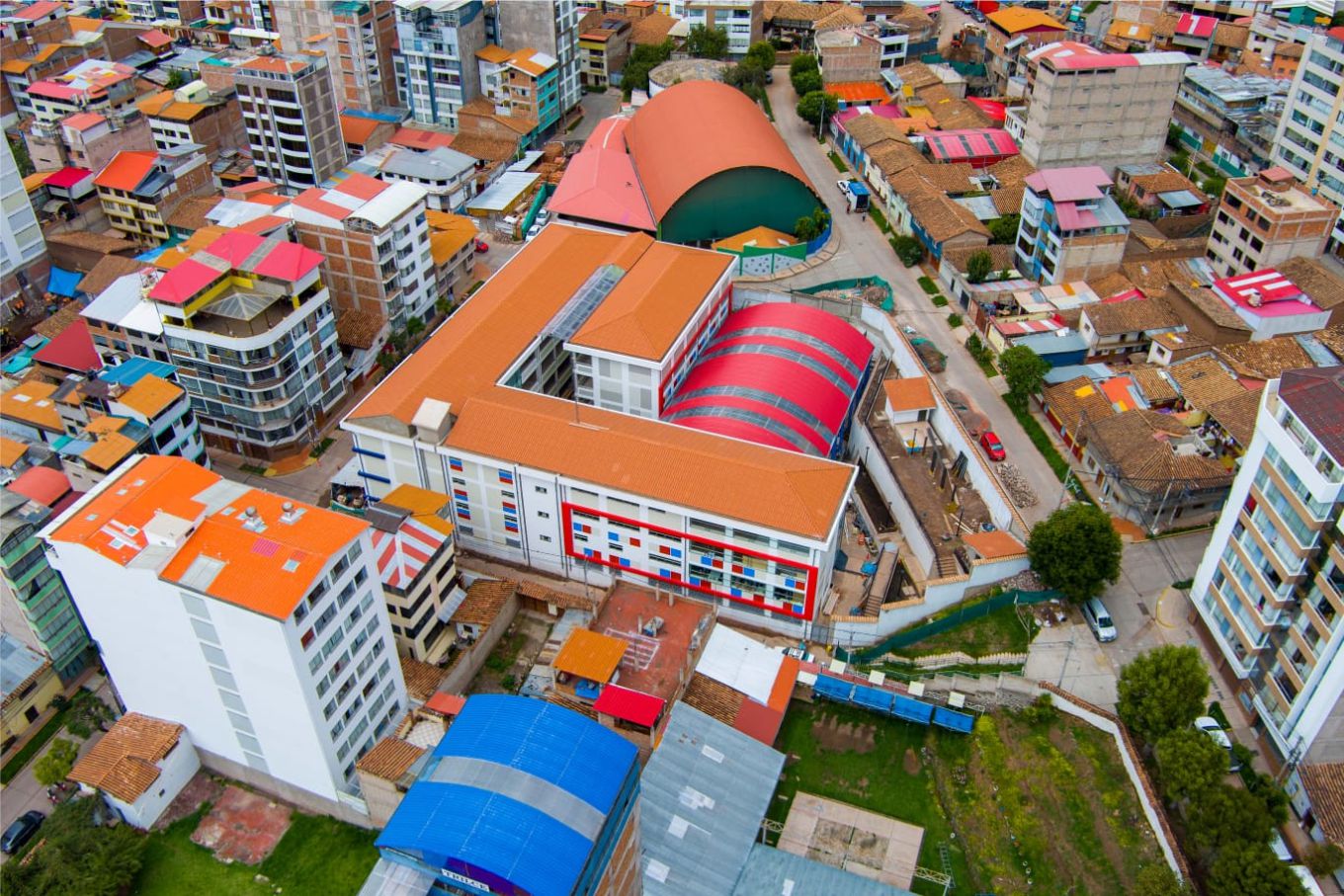 NOTICIAS CUSCO 10/03/2026: GORE Cusco entregará Colegio ‘Romeritos’ y empezará construcción de I.E. ‘Natividad’ en buen inicio del año escolar 2026…