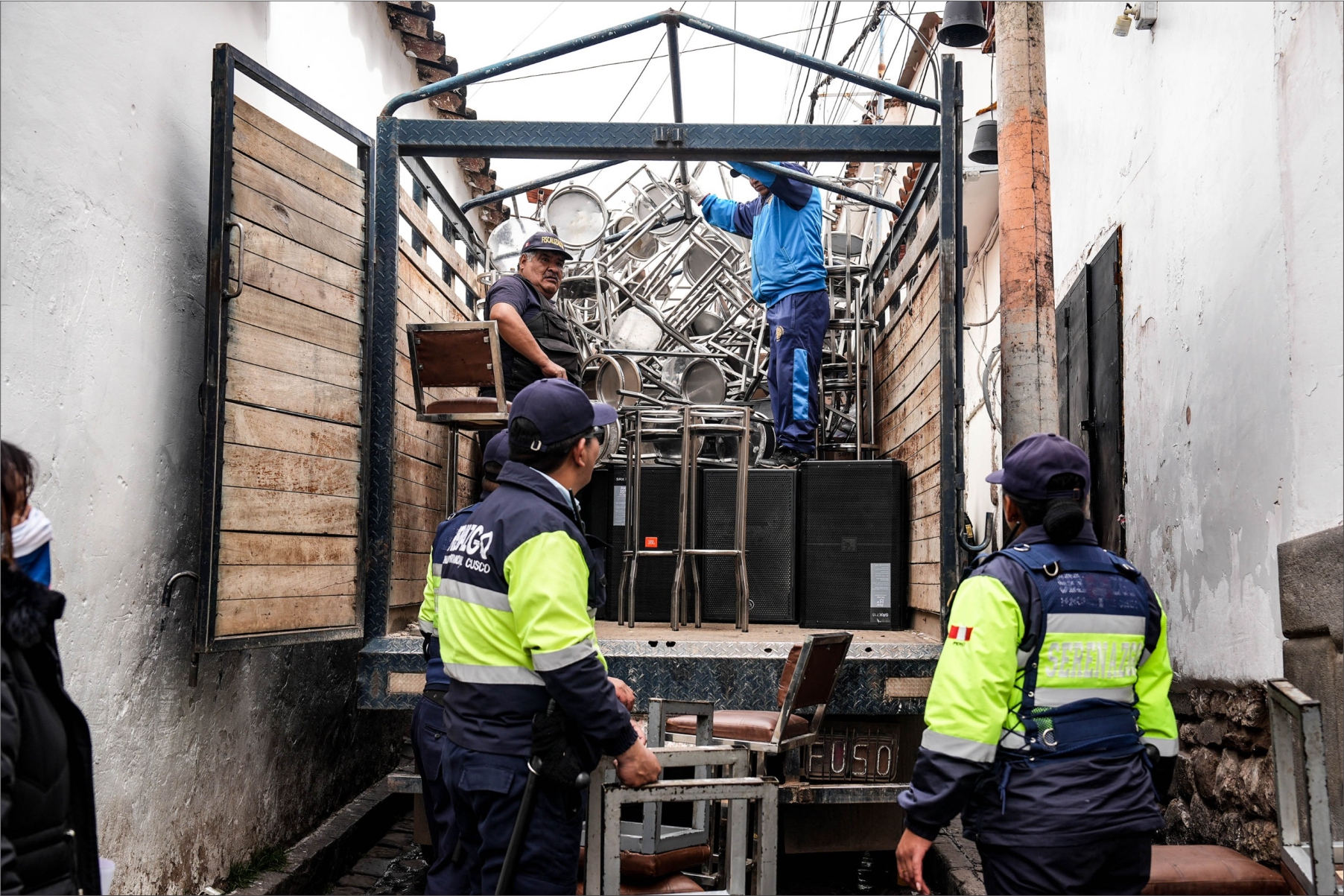NOTICIAS CUSCO 11/04/2026: Comuna provincial clausuró definitivamente discoteca «Tokio», atentaba contra la seguridad de turistas y nacionales…